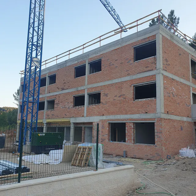 OBRA RESIDENCIA GERIÀTRICA "LA LLAR DE BENESTAR" en CORBERA DEL LLOBREGAT